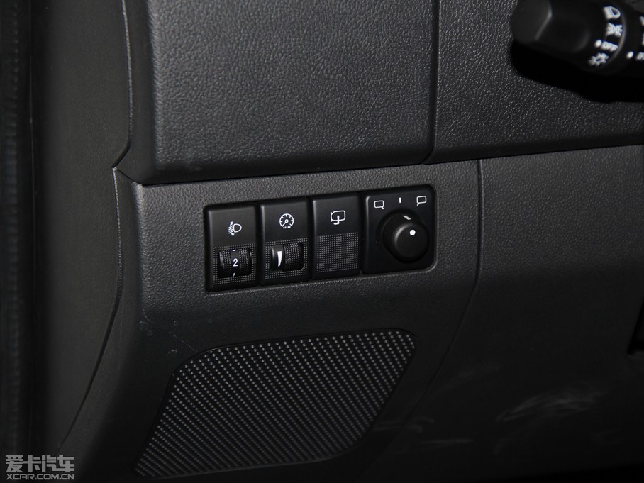 2014BJ40 2.4L քӴԽ