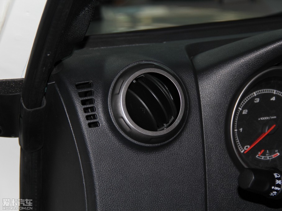 2014BJ40 2.4L քӴԽ