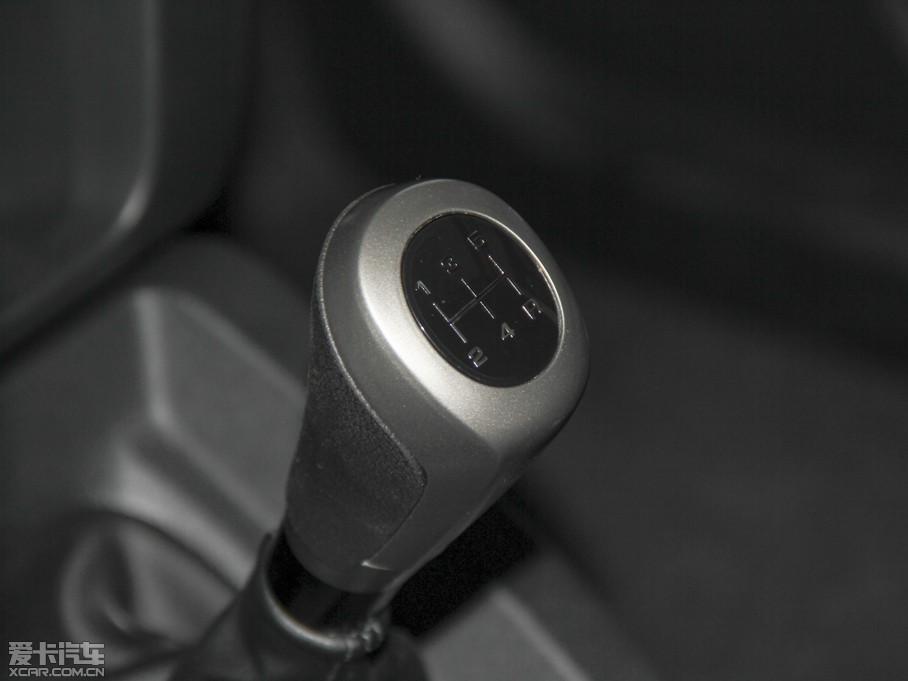 2014BJ40 2.4L քӴԽ