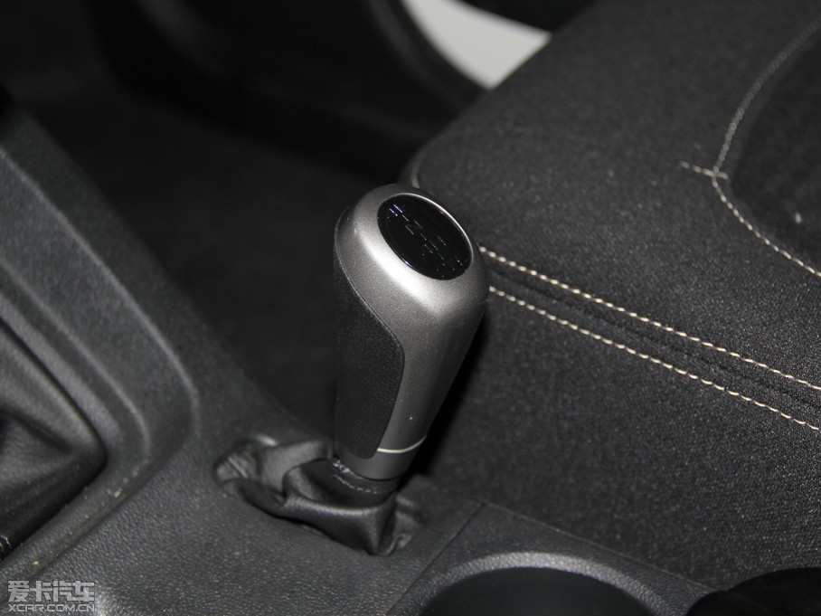 2014BJ40 2.4L քӴԽ