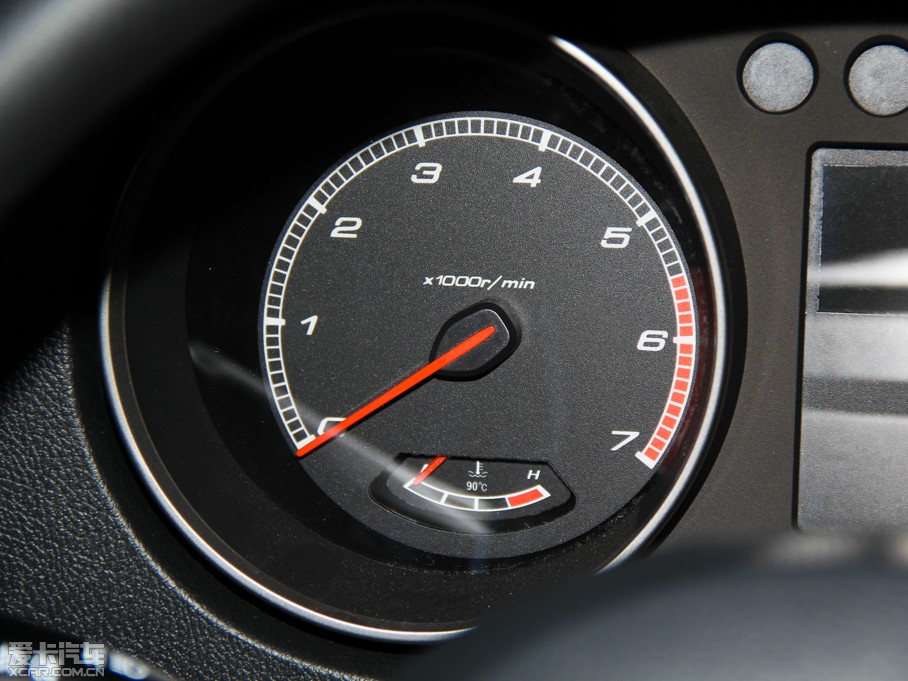 2014BJ40 2.4L քӴԽ