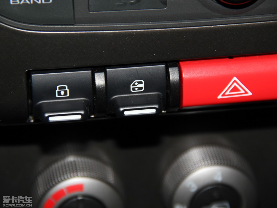 2014BJ40 2.4L քӴԽ