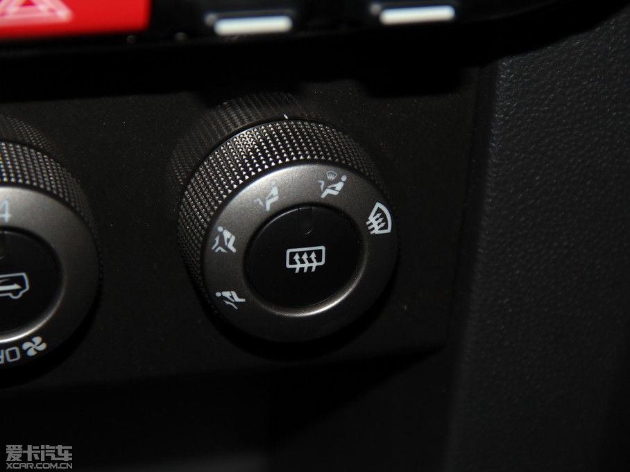 2014BJ40 2.4L քӴԽ