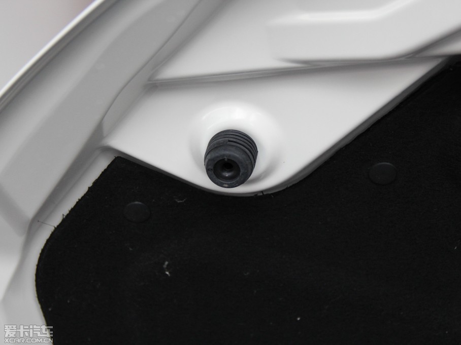 2014BJ40 2.4L քӴԽ