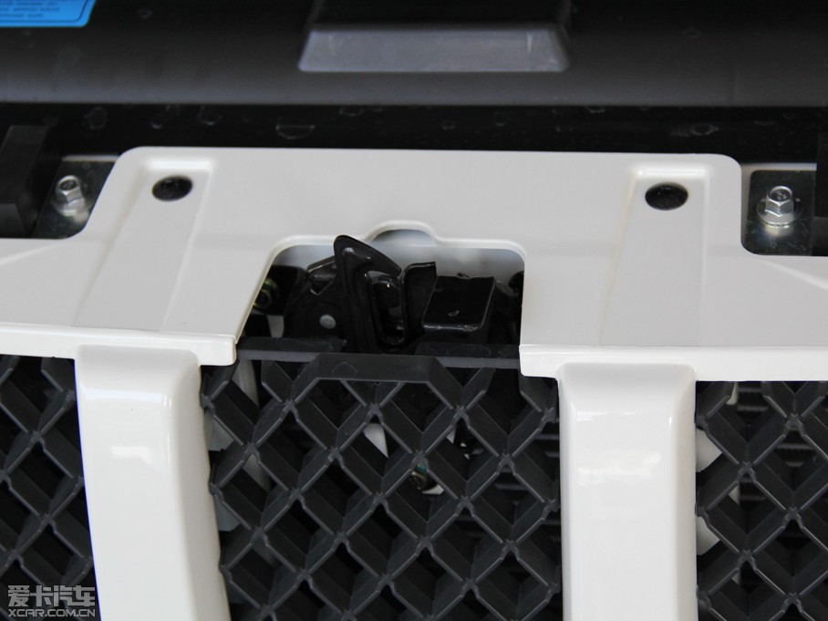 2014BJ40 2.4L քӴԽ