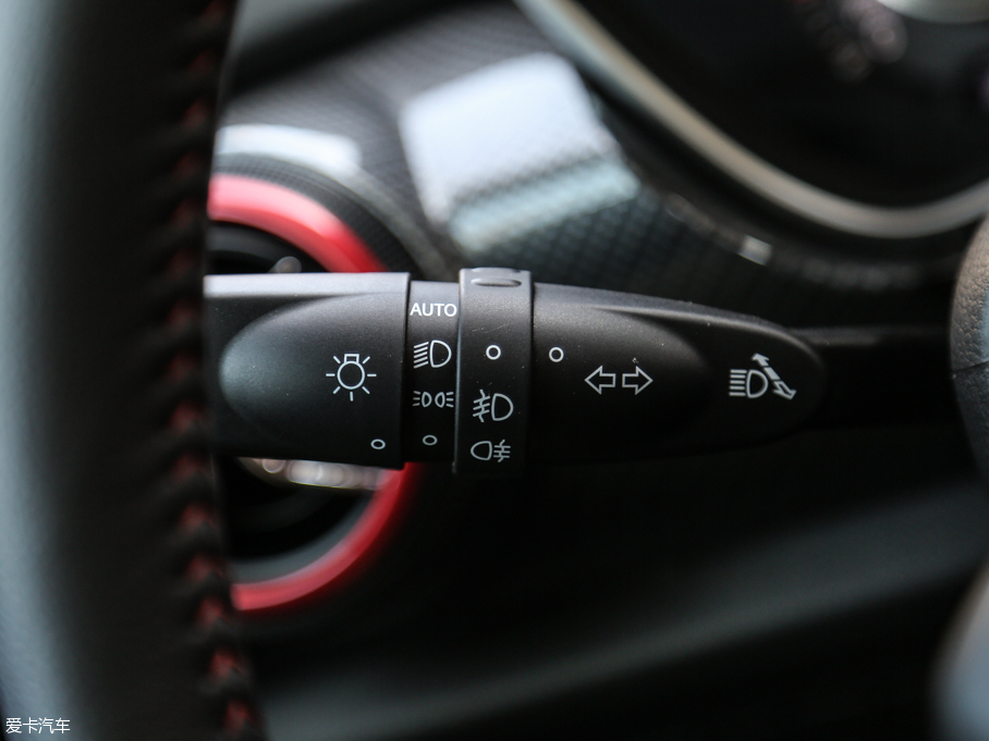 2016���BJ20 ԇ�b܇