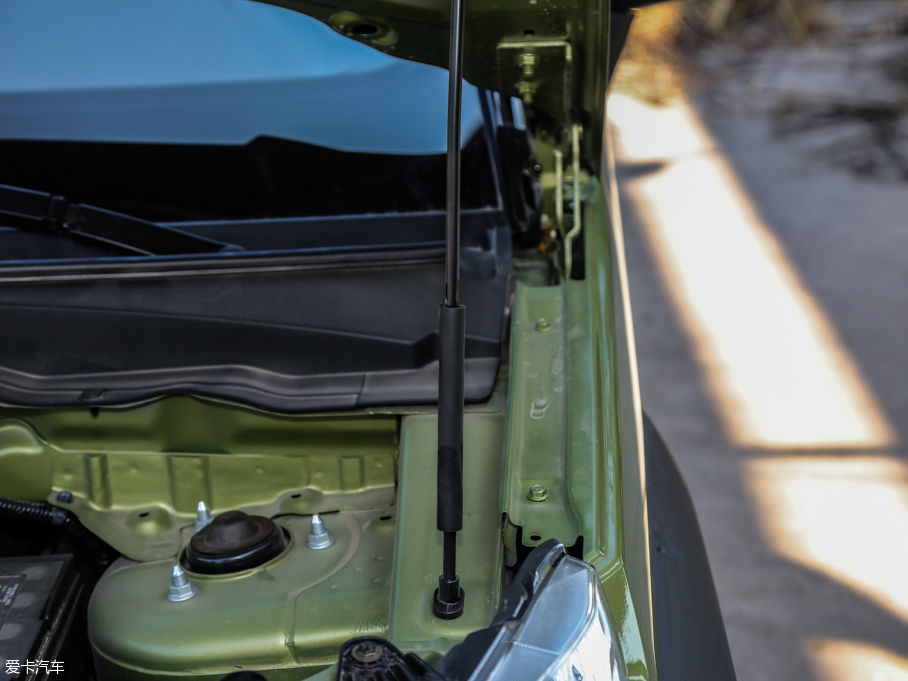 2016���BJ20 ԇ�b܇