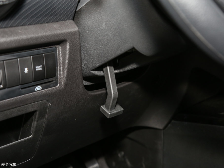 2016BJ20 1.5T ք(dng)Ӣ