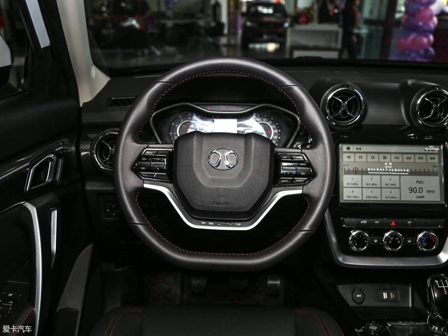 2016���BJ20 1.5T �քӺ��A��