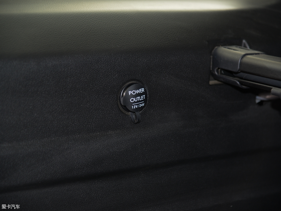 2016BJ80 2.3T ԄF