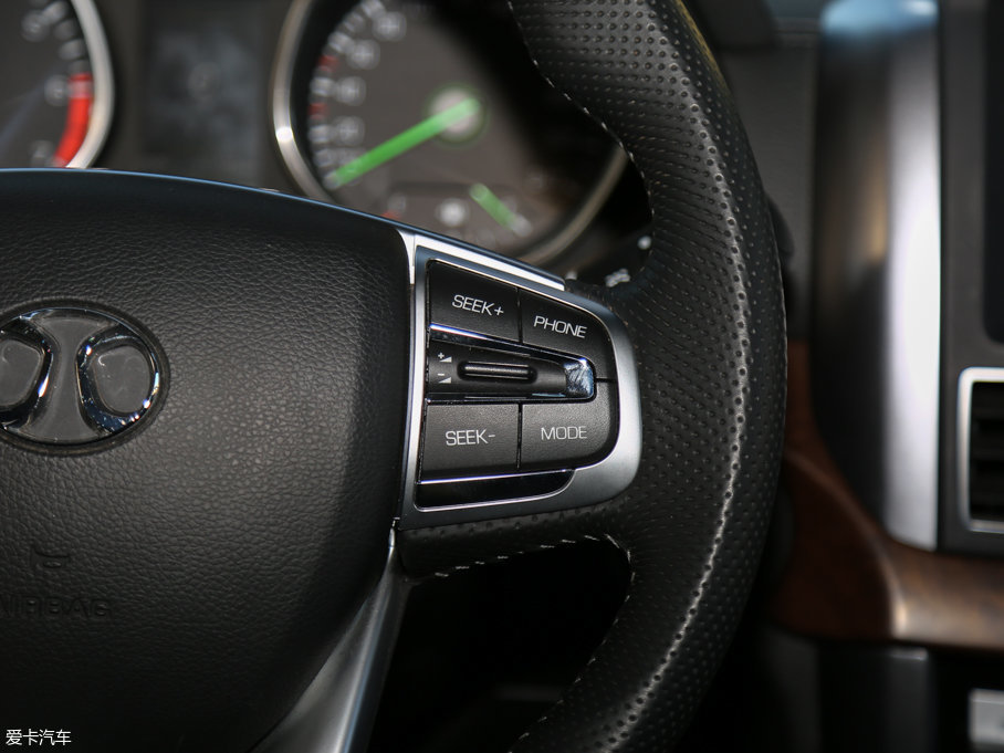 2016BJ80 2.3T Ԅ(q)F