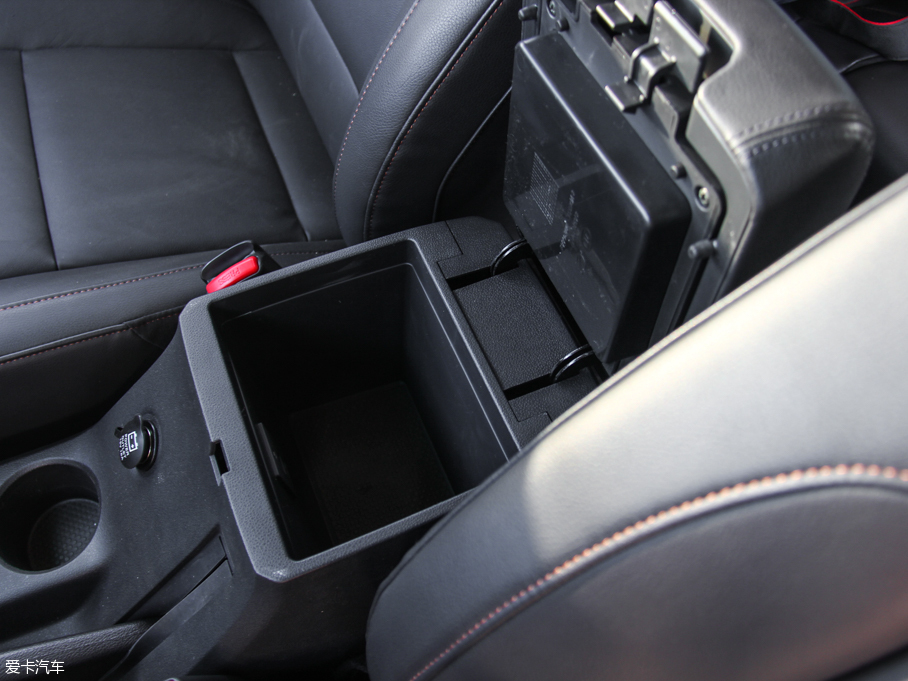 2016BJ40 L 2.3T ք