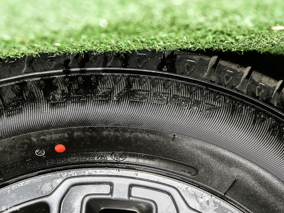 2016BJ40 L 2.3T Ԅ