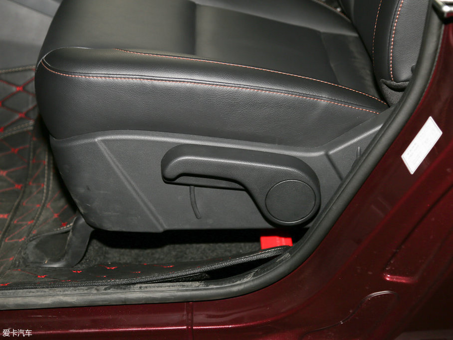 2016BJ40 L 2.3T Ԅ(q)