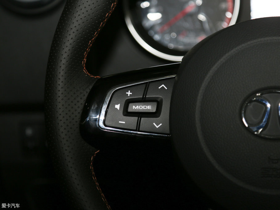 2016BJ40 L 2.3T Ԅ