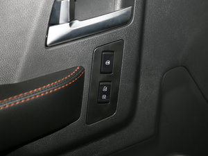 2016L 2.3T Ԅ(dng)(q) п؅^(q)