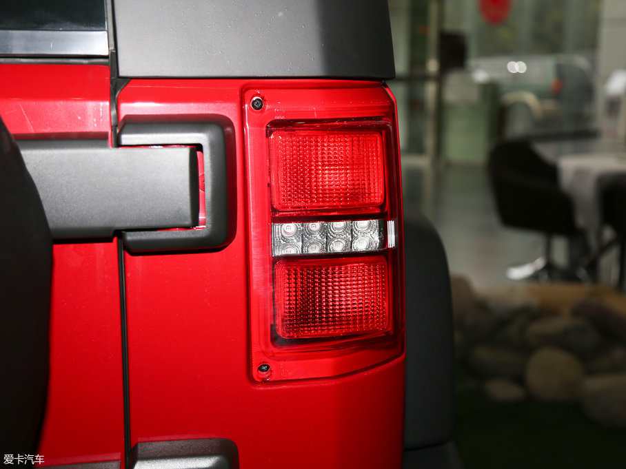 2017BJ40 L 2.3T Ԅӭh܊