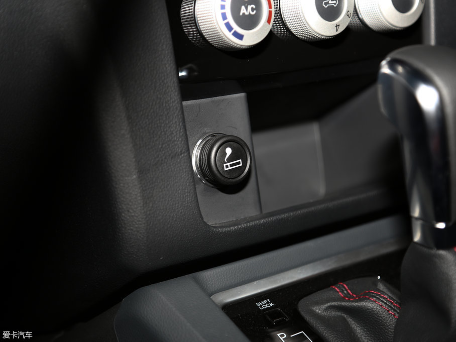 2017BJ40 L 2.3T Ԅӭh܊