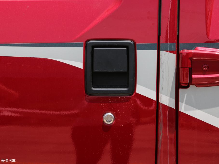 2017BJ40 L 2.3T քӭh܊