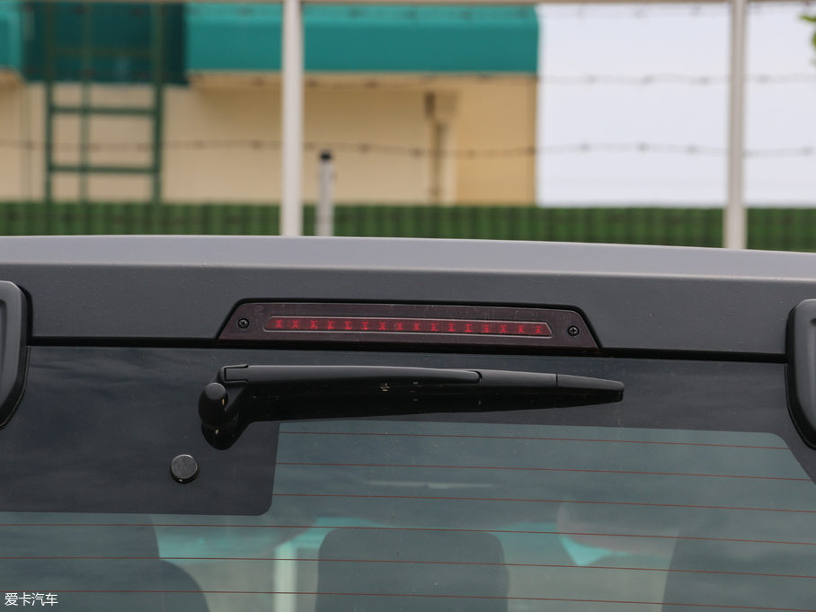 2017BJ40 L 2.3T քӭh(hun)܊