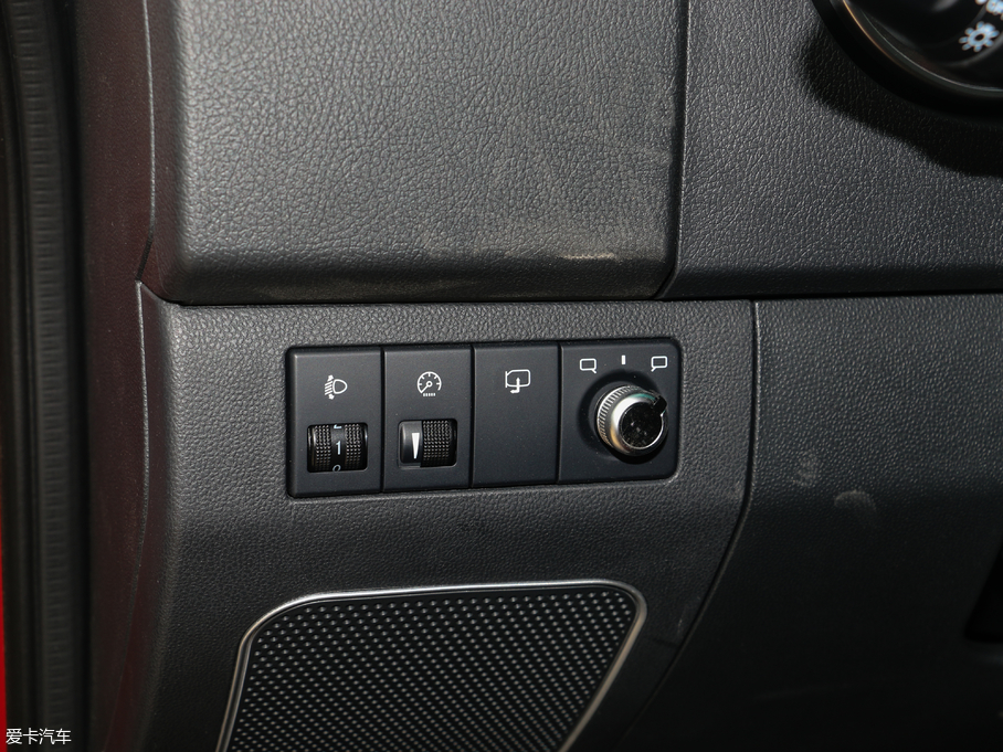 2017BJ40 L 2.3T քӭh(hun)܊