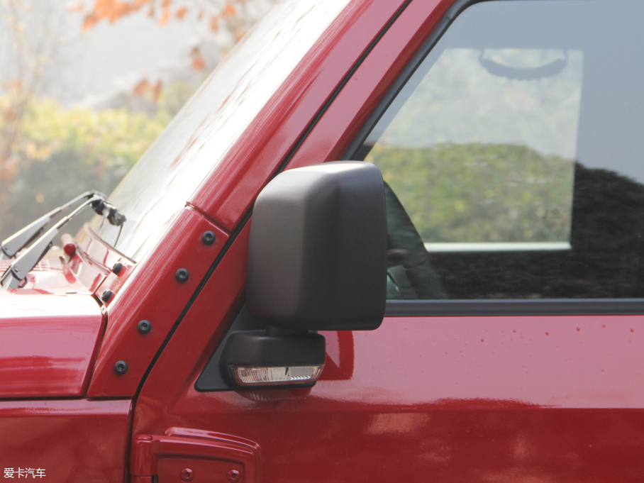 2018BJ40 L 2.0T քF 