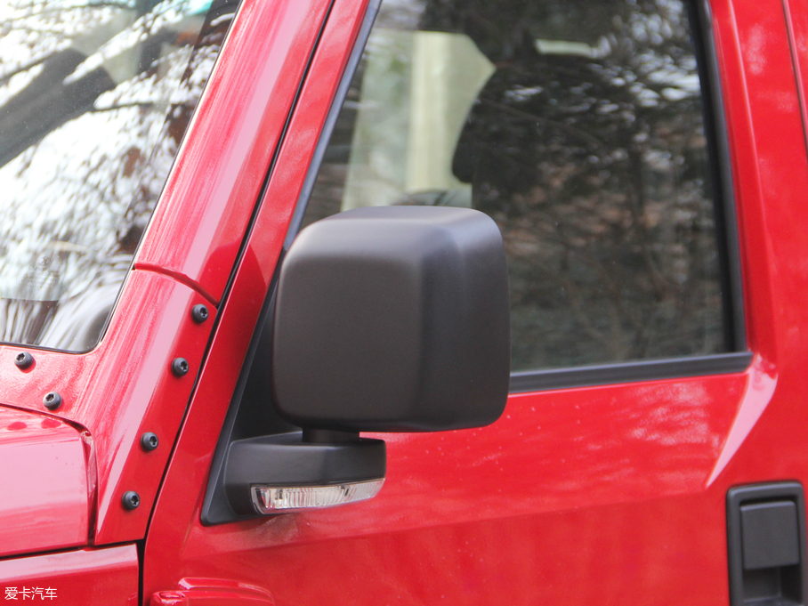 2018BJ40 L 2.0T քF 