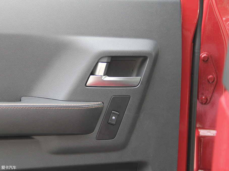 2018BJ40 L 2.0T քF 