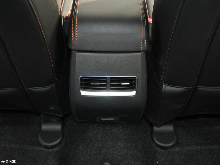 2018BJ40 L 2.0T քF 