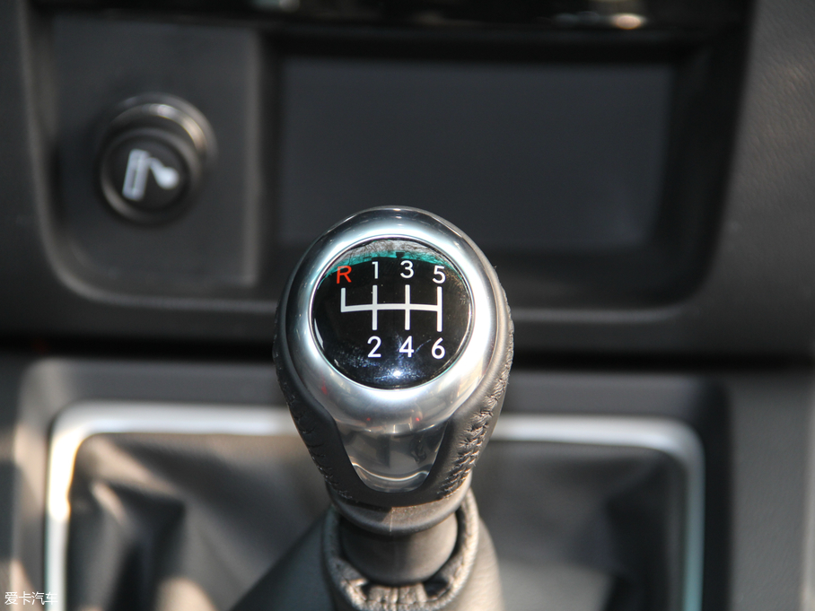 2018BJ40 L 2.0T քF 