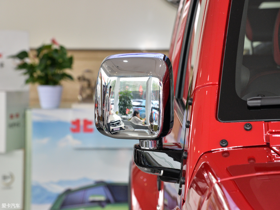 2018BJ40 PLUS 2.3T ԄŞ V