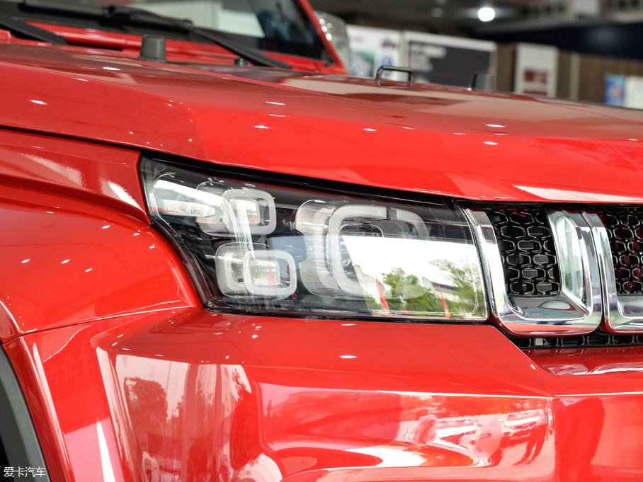 2018BJ40 PLUS 2.3T ԄŞ V