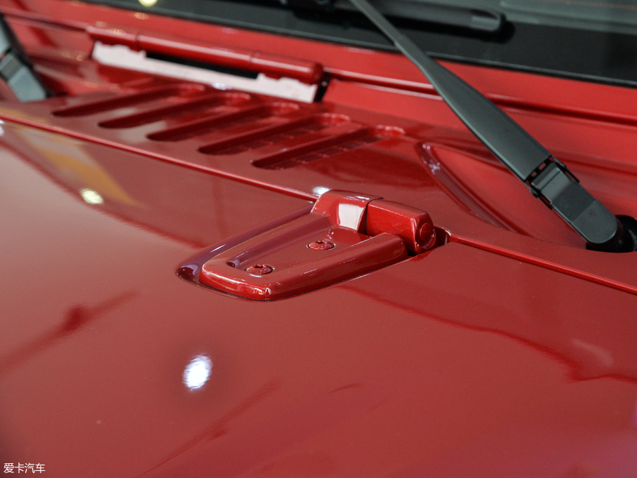 2018BJ40 PLUS 2.3T Ԅ(dng)(q)Ş V