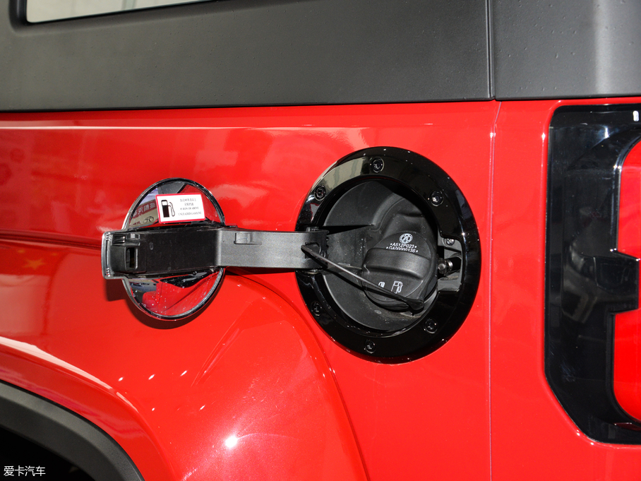 2018BJ40 PLUS 2.3T ԄŞ V