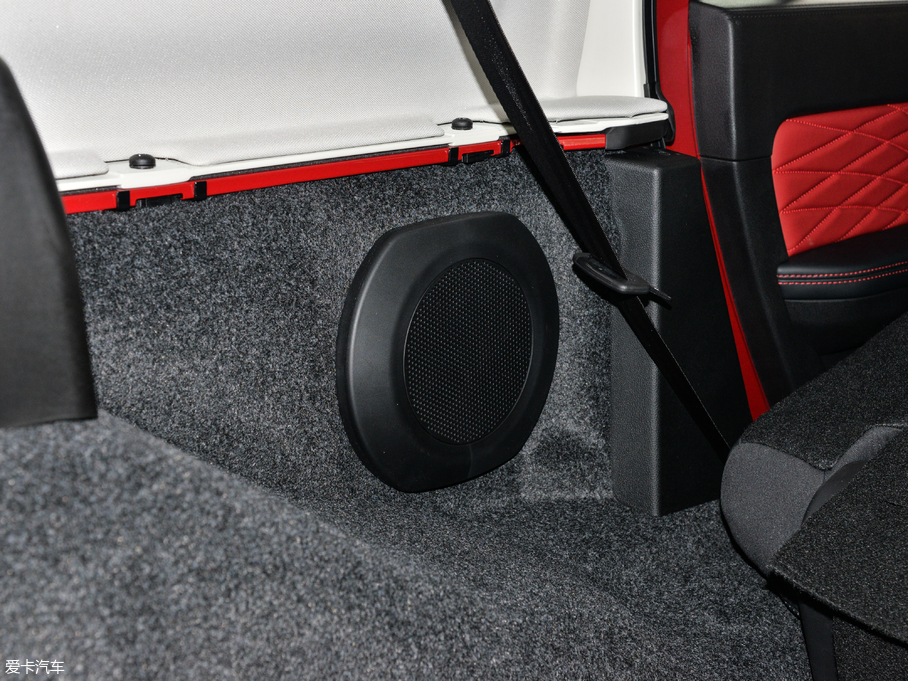 2018BJ40 PLUS 2.3T Ԅ(dng)(q)Ş (gu)V