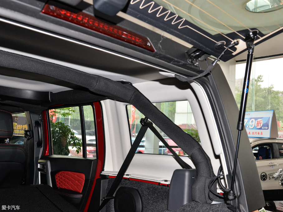 2018BJ40 PLUS 2.3T ԄŞ V