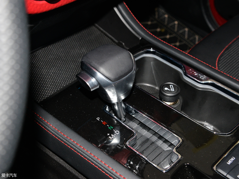 2018BJ40 PLUS 2.3T Ԅ(q)Ş V