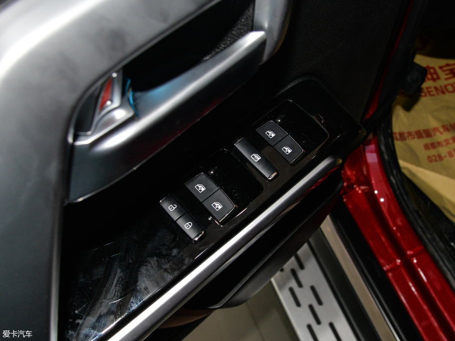 2018BJ40 PLUS 2.3T Ԅ(q)Ş V