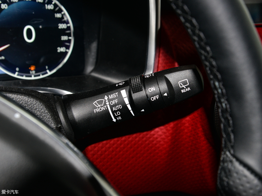 2018BJ40 PLUS 2.3T ԄŞ V