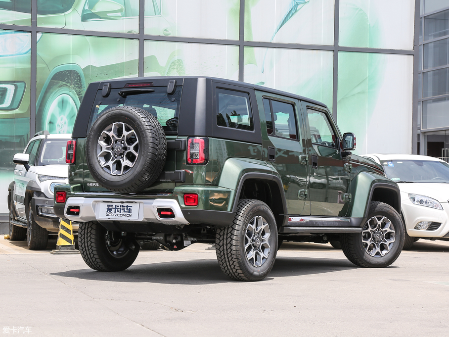 2018BJ40 PLUS 2.0T ք V