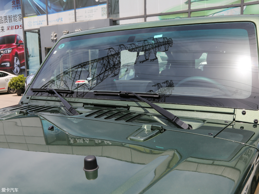 2018BJ40 PLUS 2.0T ք V