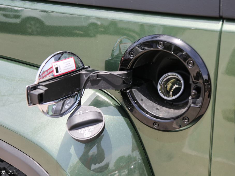 2018BJ40 PLUS 2.0T ք V