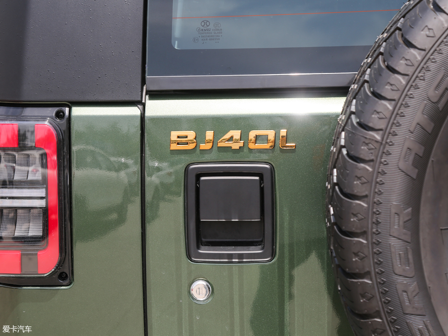 2018BJ40 PLUS 2.0T ք(dng)(q) (gu)V