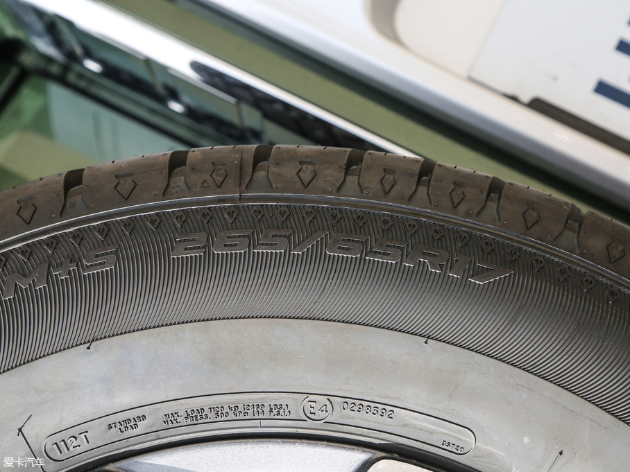 2018BJ40 PLUS 2.0T ք V