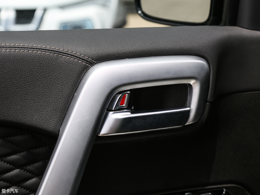 2018BJ40 PLUS 2.0T ք(q) V