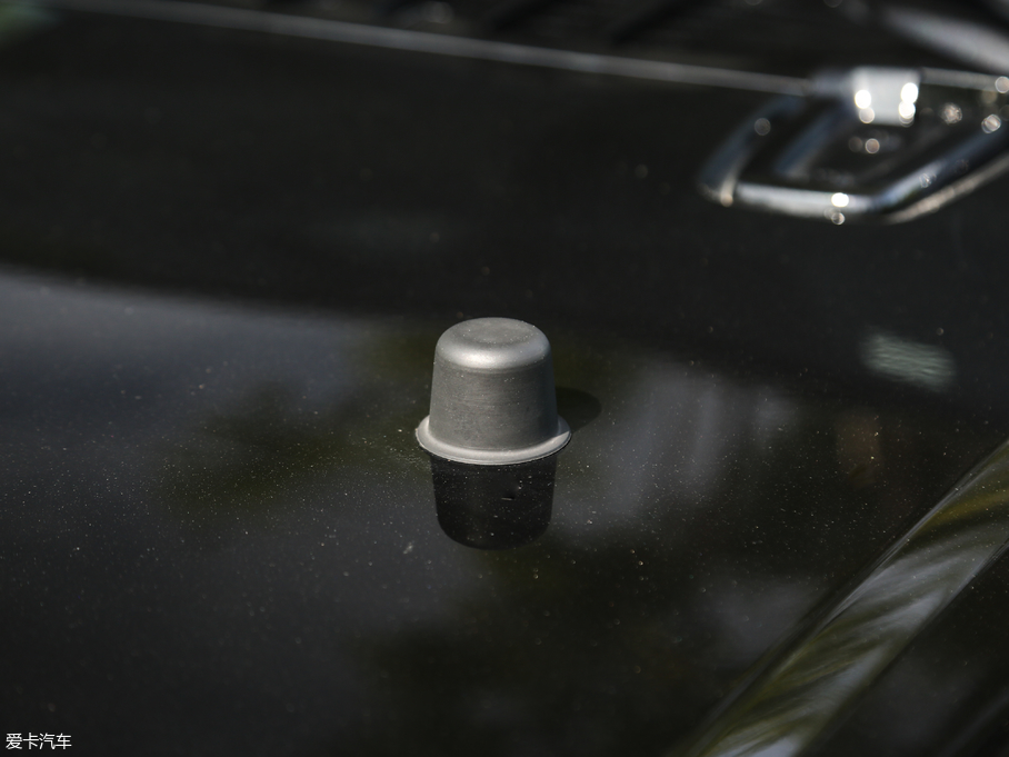 2018BJ40 PLUS 2.3T ԄŞ V