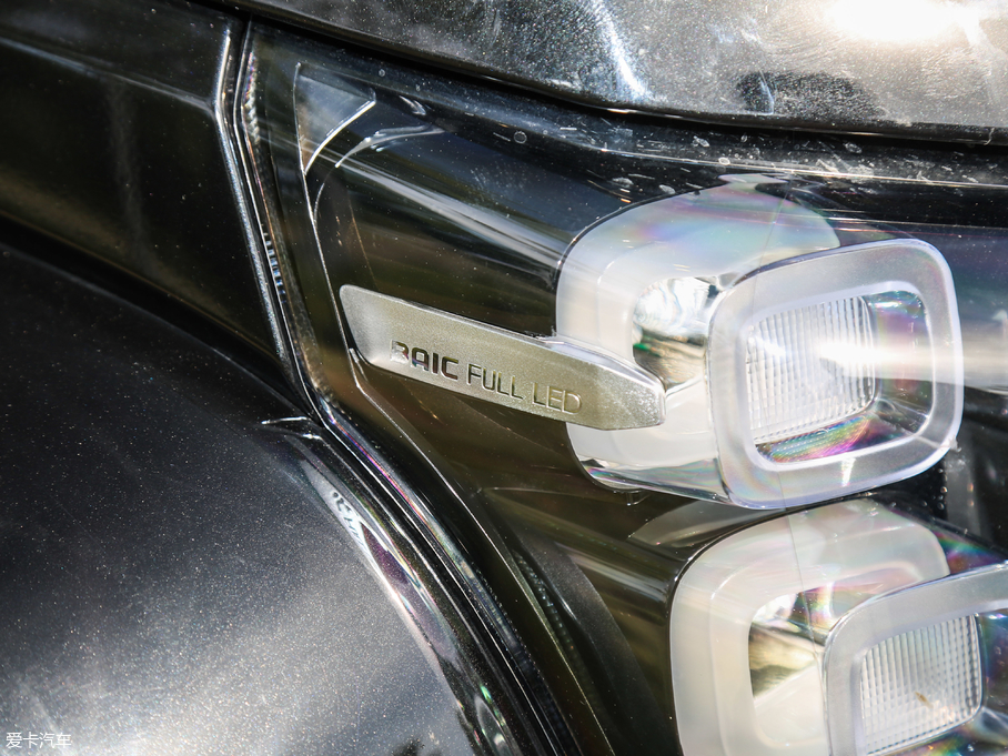 2018BJ40 PLUS 2.3T ԄŞ V