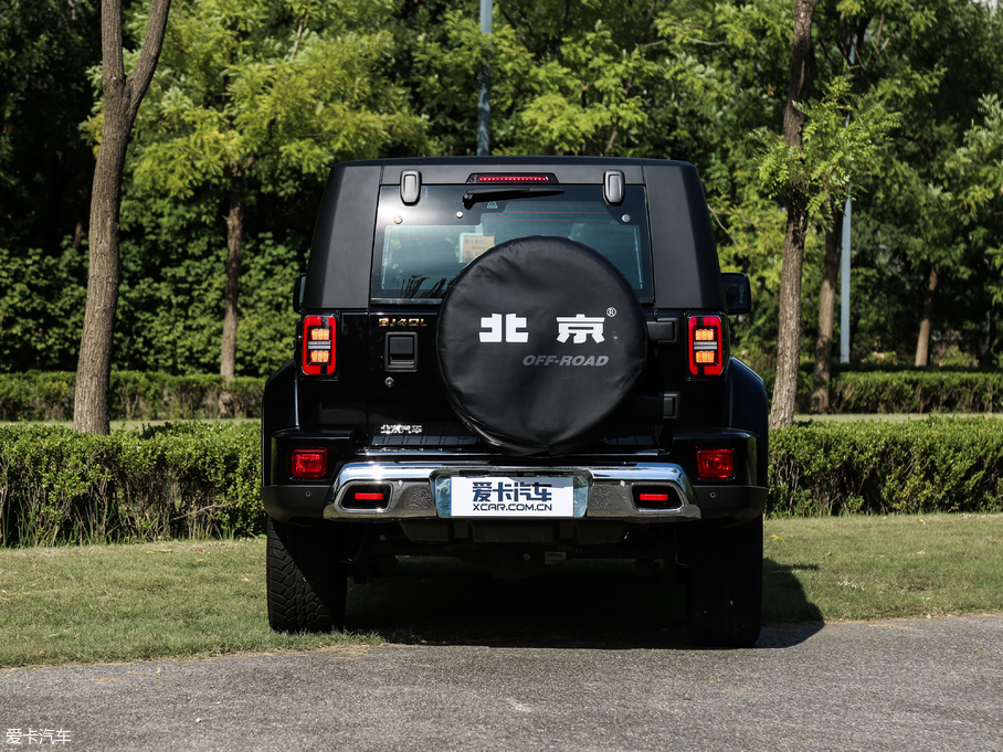 2018BJ40 PLUS 2.3T Զ콢 V