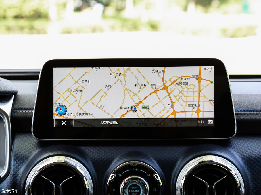 2018BJ40 PLUS 2.3T Ԅ(q)Ş V