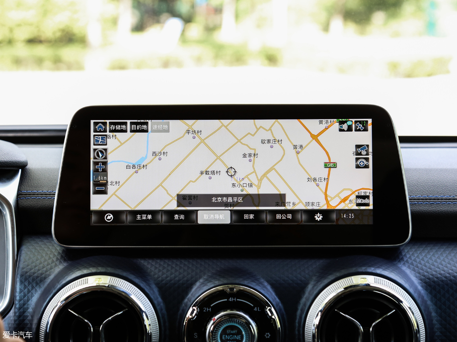 2018BJ40 PLUS 2.3T ԄŞ V